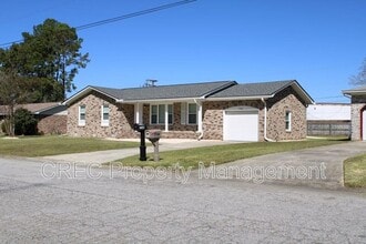 Building Photo - 7744 Allwood Ave