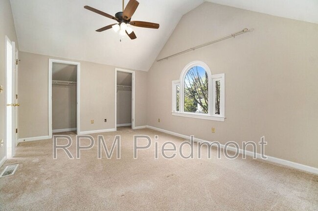 Building Photo - 388 Oakland Ave SE