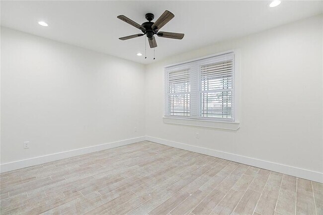 Building Photo - 1808 Elise Ave