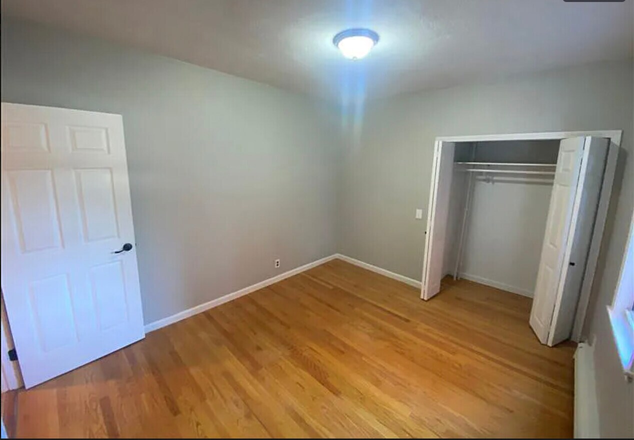 Building Photo - 61 Webster Ave