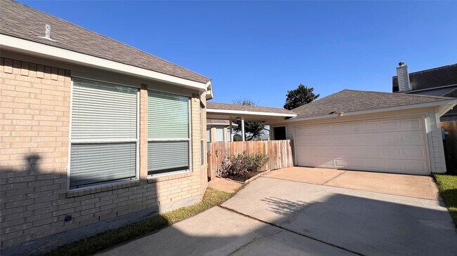 Building Photo - 4223 Country Heights Ct