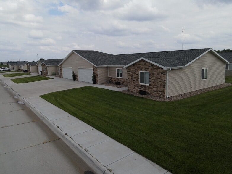 Building Photo - 203 Josh Ave