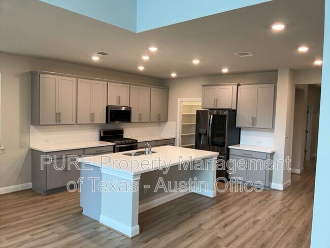 Building Photo - 308 Windom Way