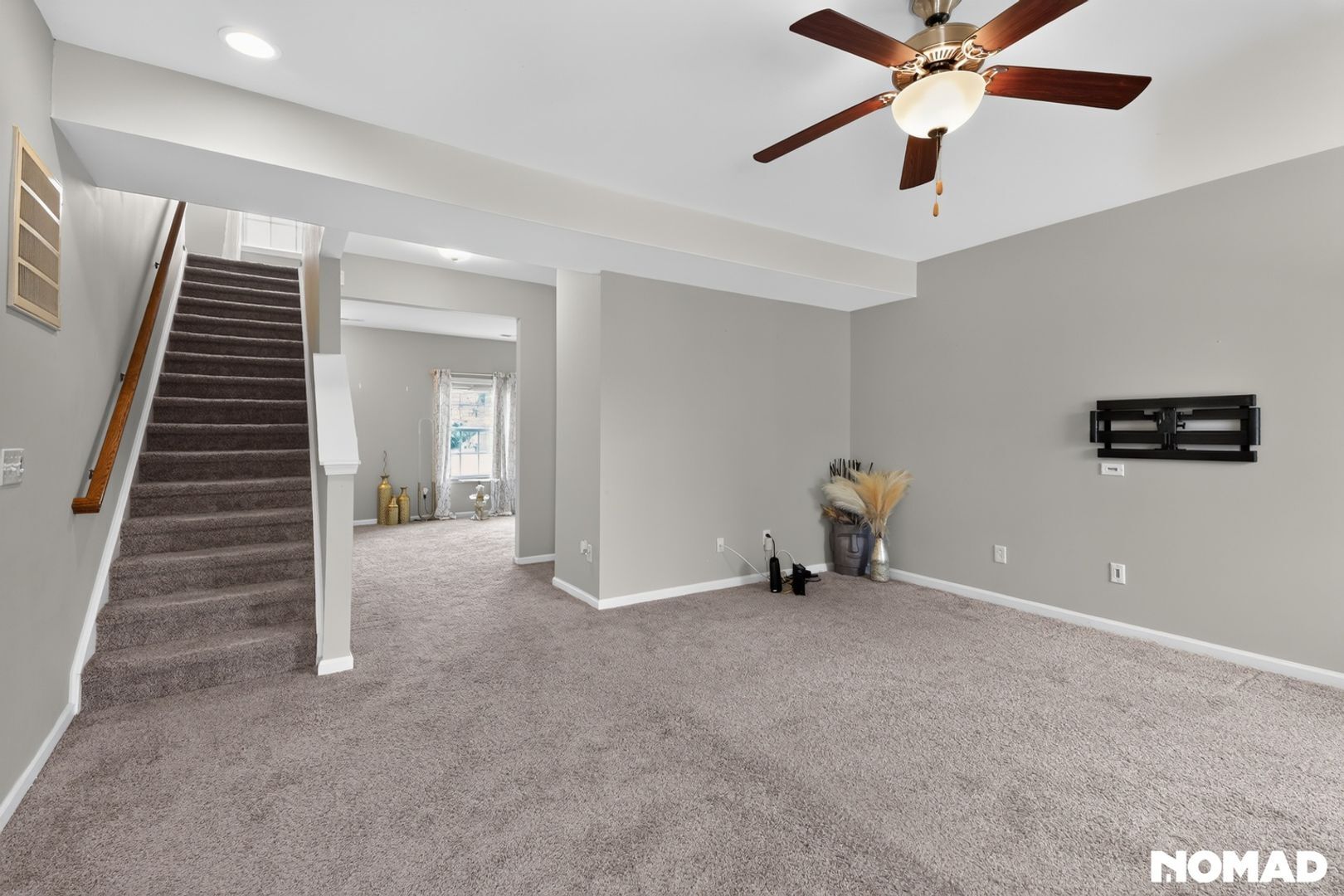 Building Photo - 676 Twisted Oak Ct