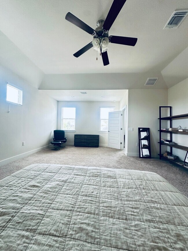 Building Photo - 12230 Cottage Promenade Ct