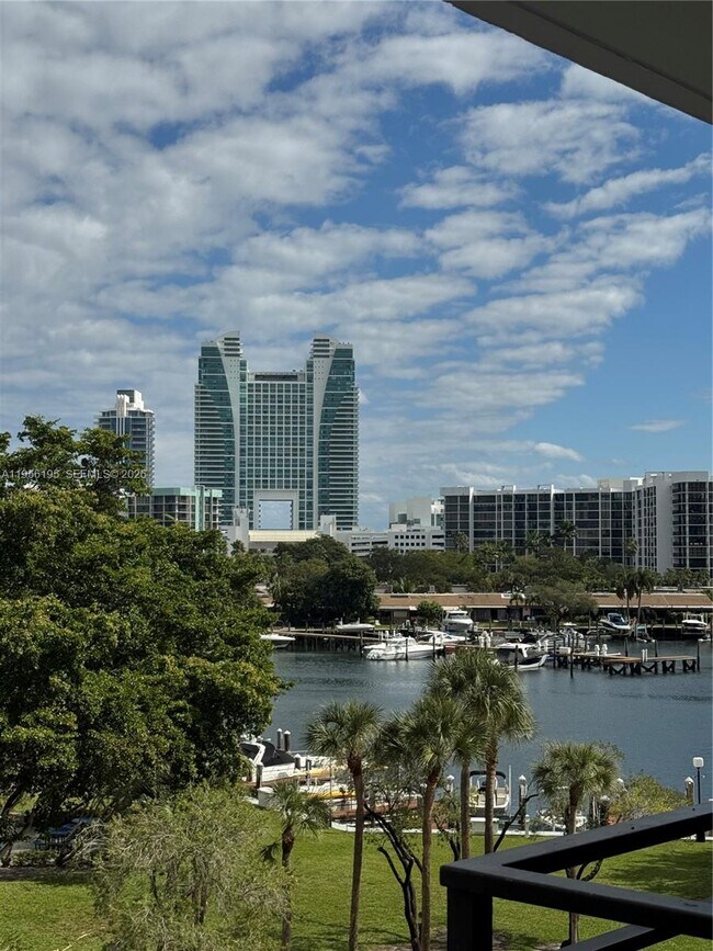 Building Photo - 500 Three Islands Boulevard