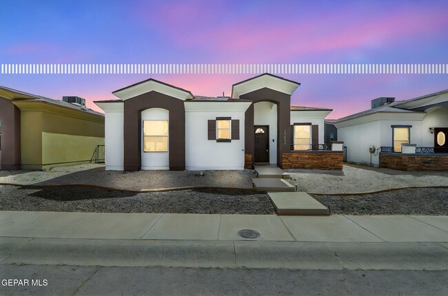 Building Photo - 12924 Hueco Cave Dr