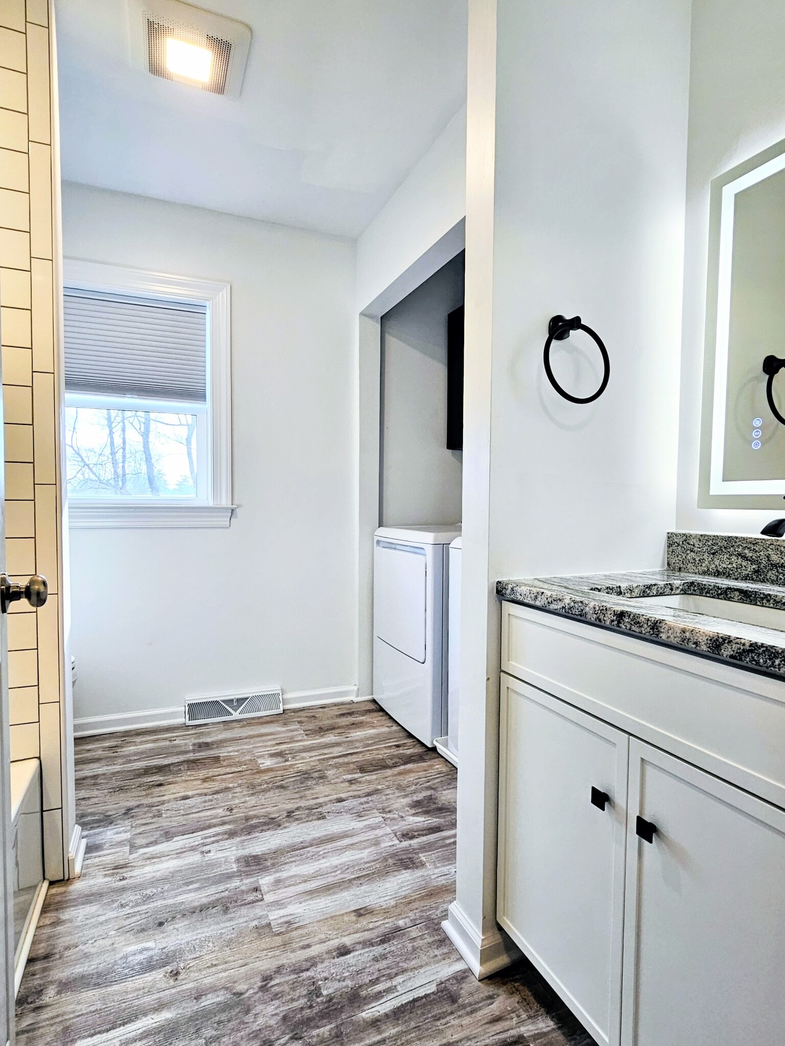 Building Photo - 91 Sunrise Cir