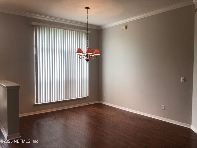 Building Photo - 12857 Chets Creek Dr N