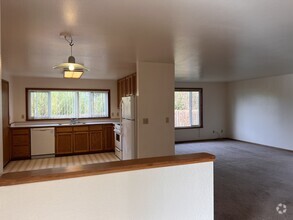 Building Photo - 1120 Spear Ave