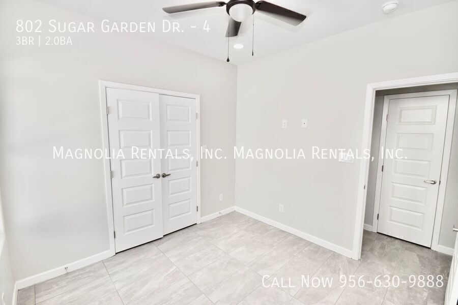 Building Photo - 802 Sugar Gdn Dr