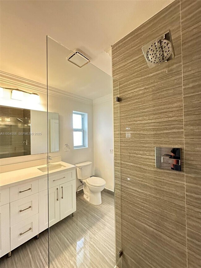 Building Photo - 7535 SW 117th St