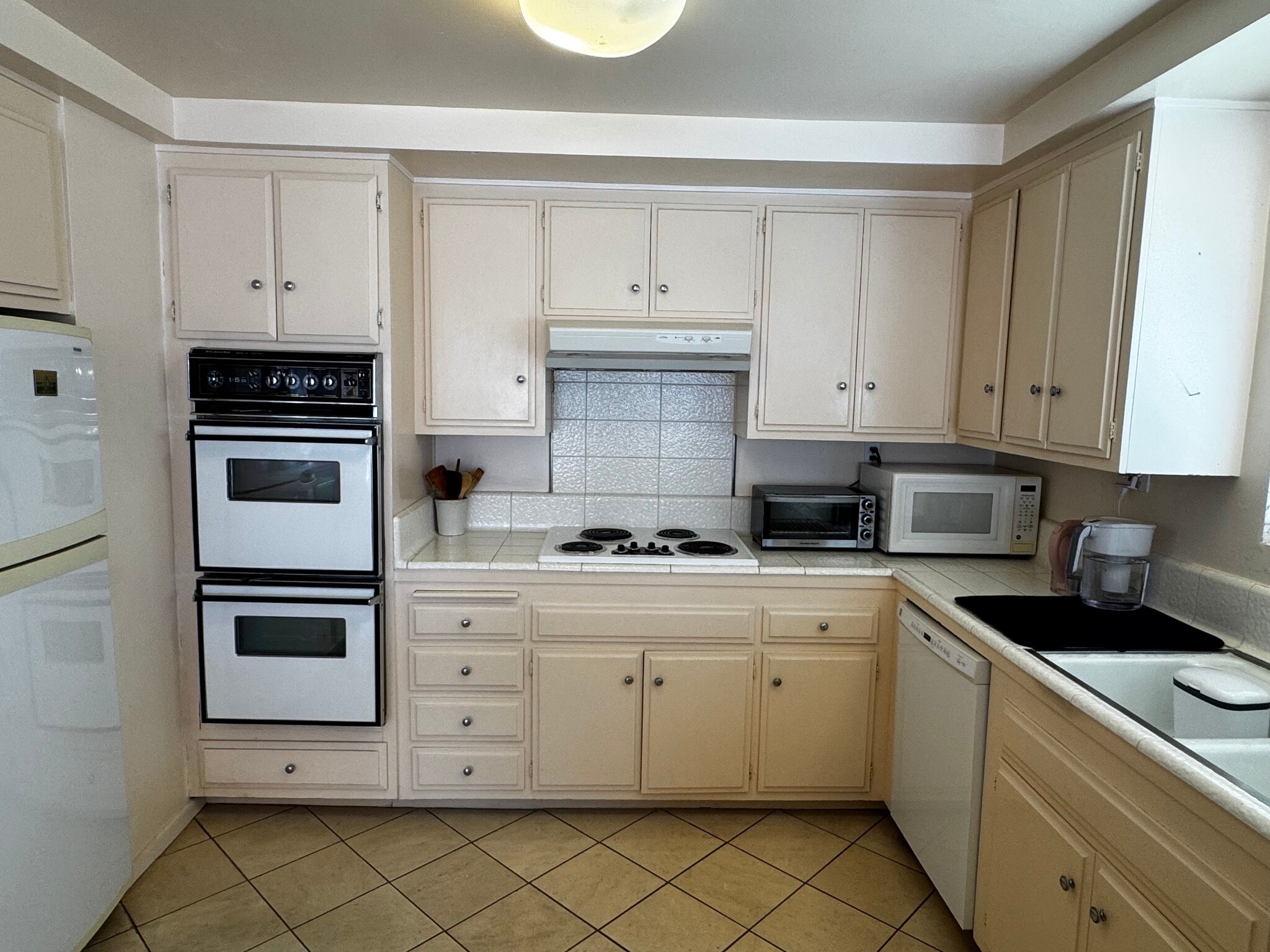Building Photo - 32653 Seagate Dr