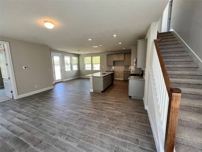 Building Photo - 128 Free Stone Dr