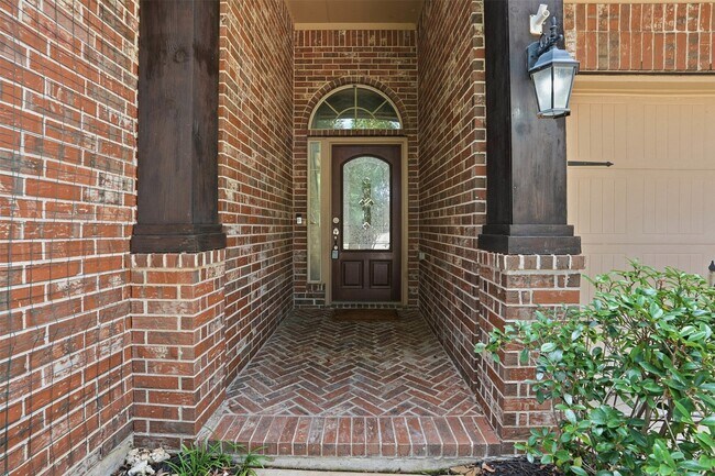 Building Photo - 11126 Celano Dr