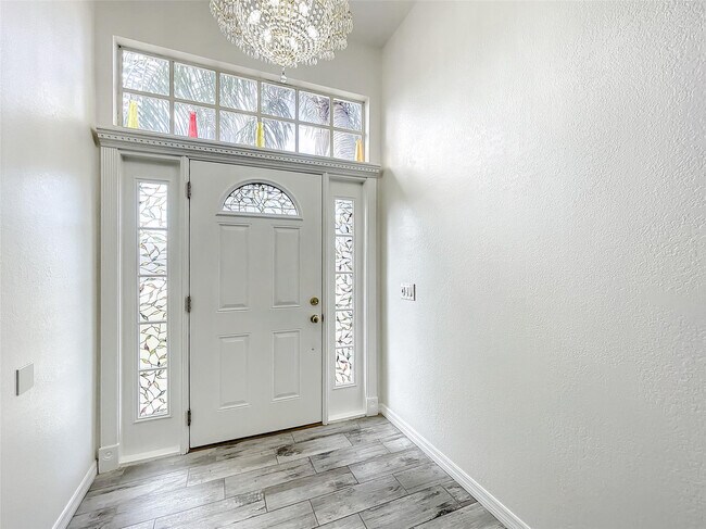 Building Photo - 2887 SW Ann Arbor Rd