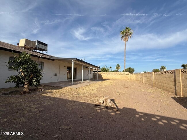 Building Photo - 3431 W Acoma Dr