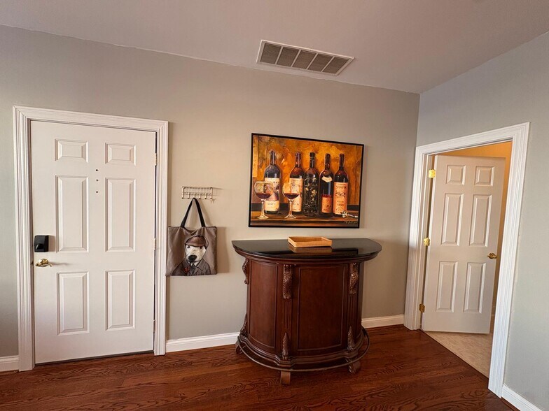 Building Photo - 1925 Auburn Ave