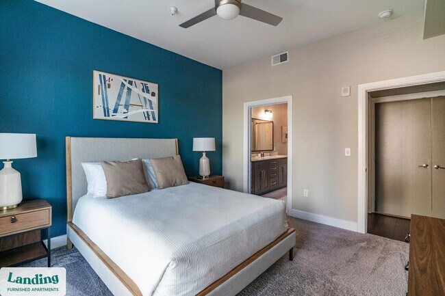 Building Photo - 1535 Canal St