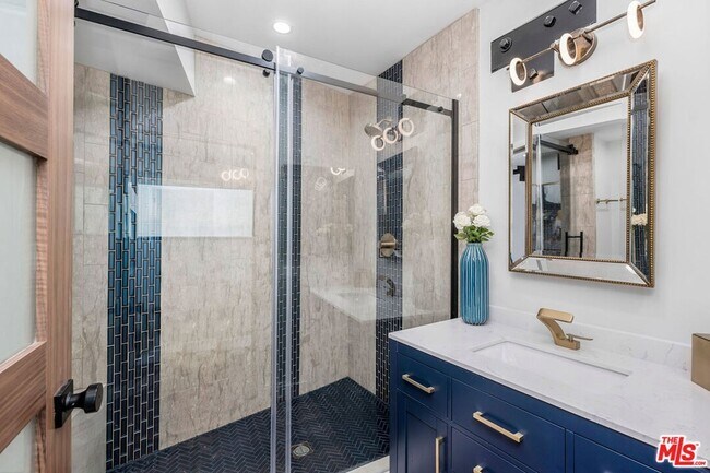 Building Photo - 3212 Wrightwood Dr