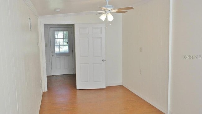 Building Photo - 141 Sunnytown Rd