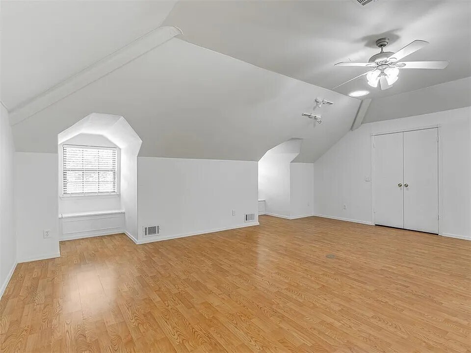 Building Photo - 3609 Hampton Ct