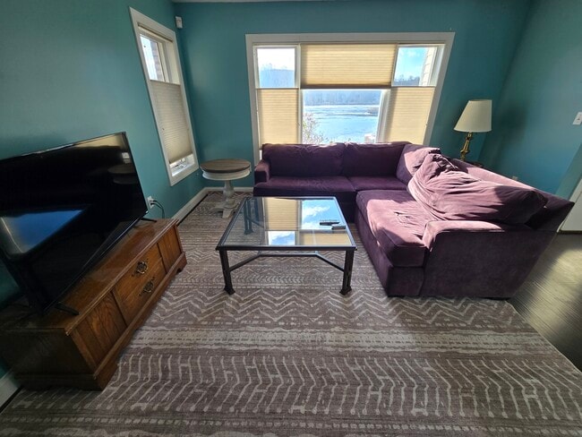 Building Photo - 117 St Charles Ct