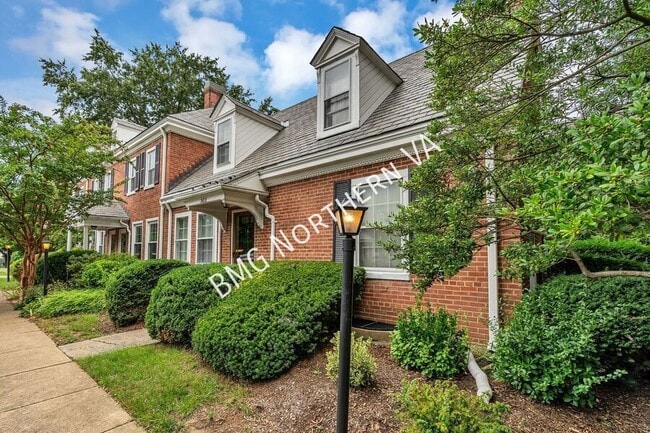 Building Photo - 3612 S Taylor St