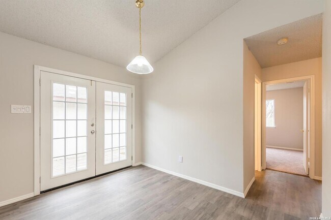Building Photo - 3518 Stoney Bluff St