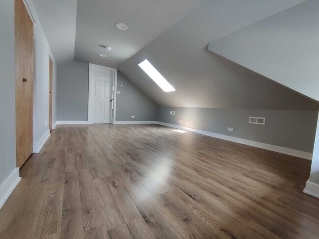 Building Photo - 3108 N 78th Ct