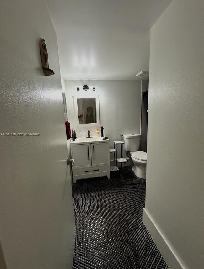 Building Photo - 12124 St.Andrews Pl