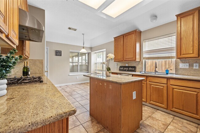 Building Photo - 8619 Bridge Park Dr