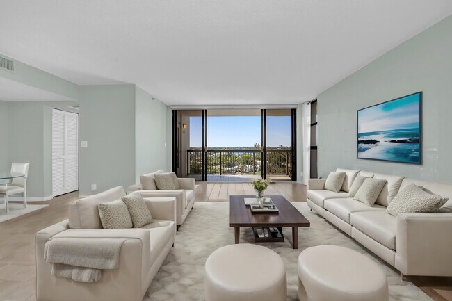 Building Photo - 1361 S Ocean Blvd