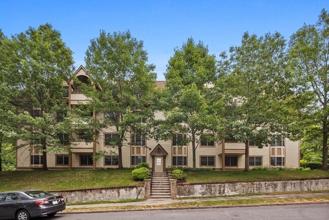 Building Photo - WResle