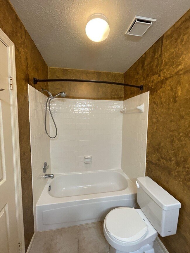 Building Photo - 46 Sweetdream Pl