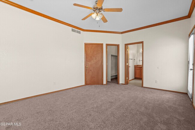 Building Photo - 3313 Tierra Espada Dr