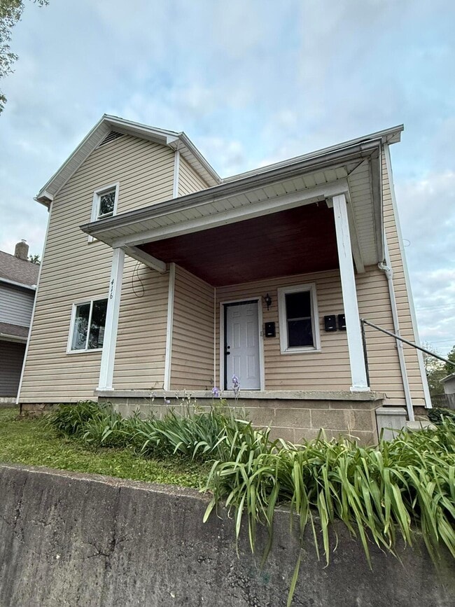 Building Photo - 416 Harrison Ave