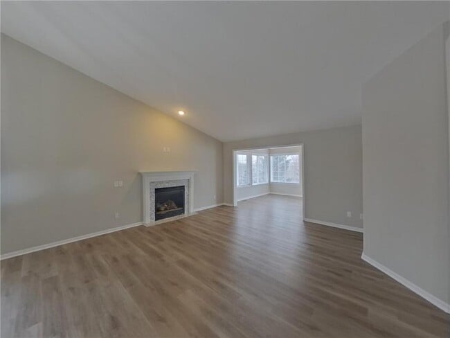 Building Photo - 21313 Independence Ave