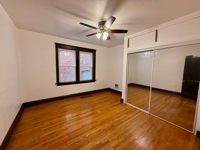 Building Photo - 4950 Loughborough Ave