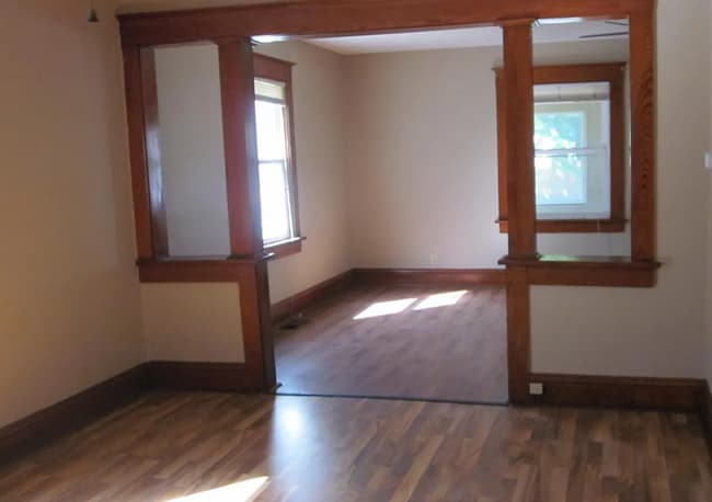 Building Photo - Large 4 Bedroom Home with Garage, Deck, & Fence!