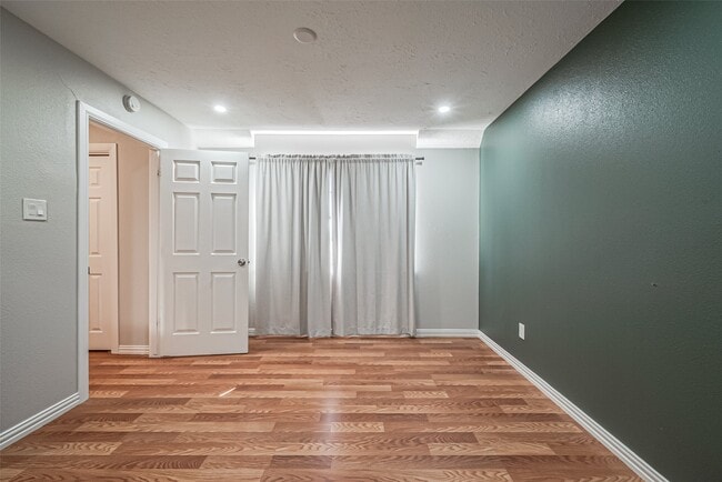 Building Photo - 15211 Camino Del Sol Dr