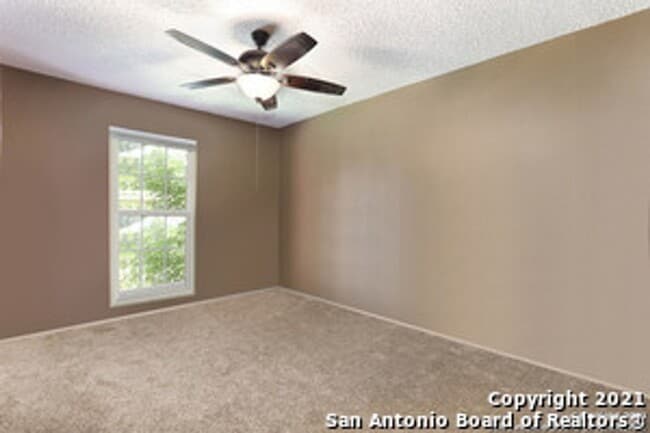 Building Photo - 6510 Ridge Creek Dr