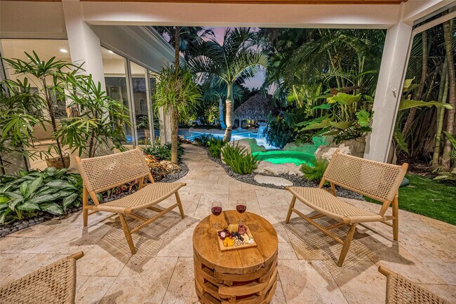 Building Photo - 1606 NE 18th Ave