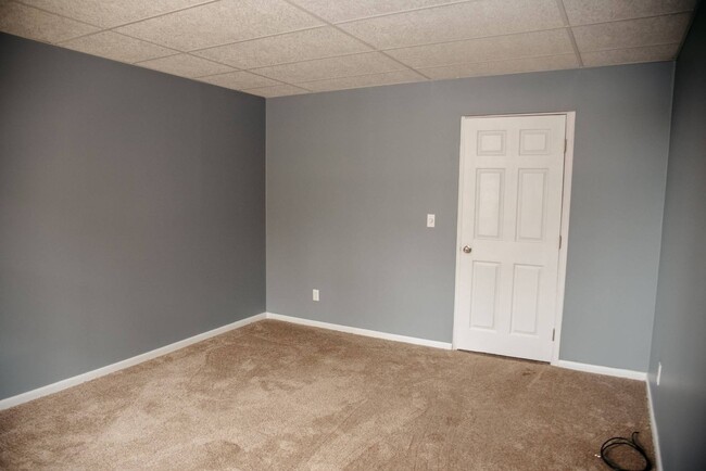Building Photo - 2933 Horseshoe Pike