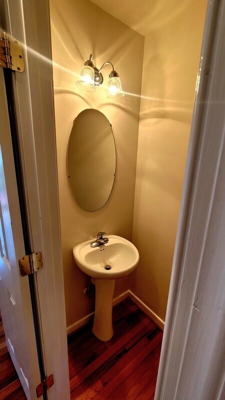 Building Photo - 4000 Stone Creek Terrace