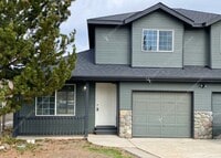 Building Photo - Bright Redmond Duplex — Steps from Umatilla Sports Complex, Garage & Fenced Yard