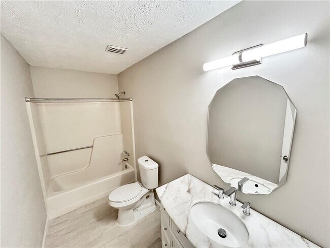 Building Photo - 2251 Salt Springs Pl
