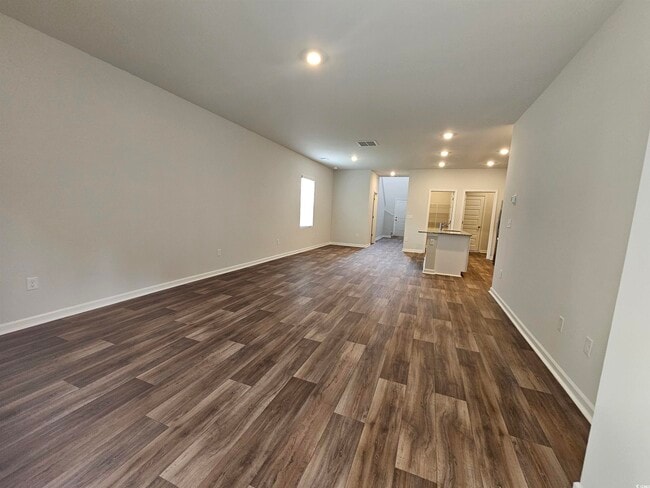 Building Photo - 789 Wapama St