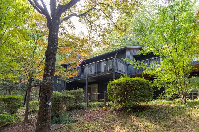 Building Photo - 7887 Kinglet Rd