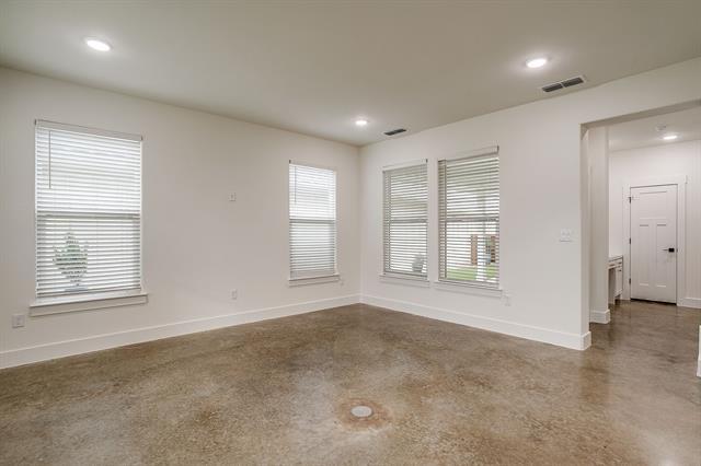 Building Photo - 108 Cardinal Wds